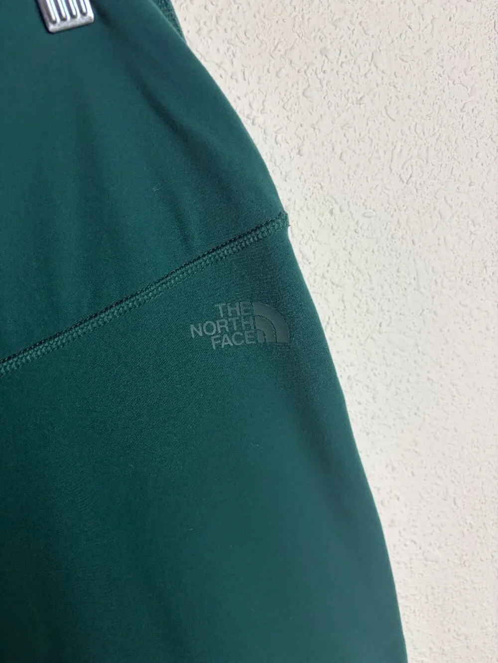 The North Face Women's Size L Power Form Leggings High Rise Crop Botanical Green - Picture 2 of 8